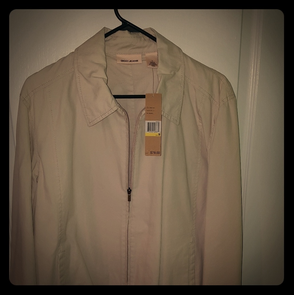 DKNY jacket. Beige color. Medium